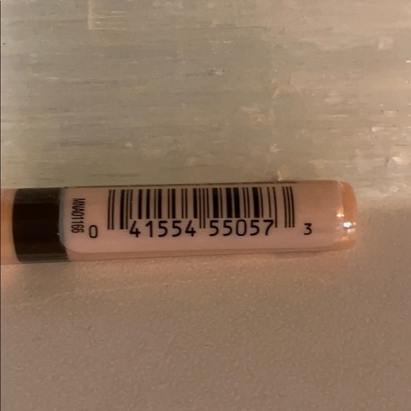 Maybelline 310 medium brown eyebrow pencil - Picture 3 of 3